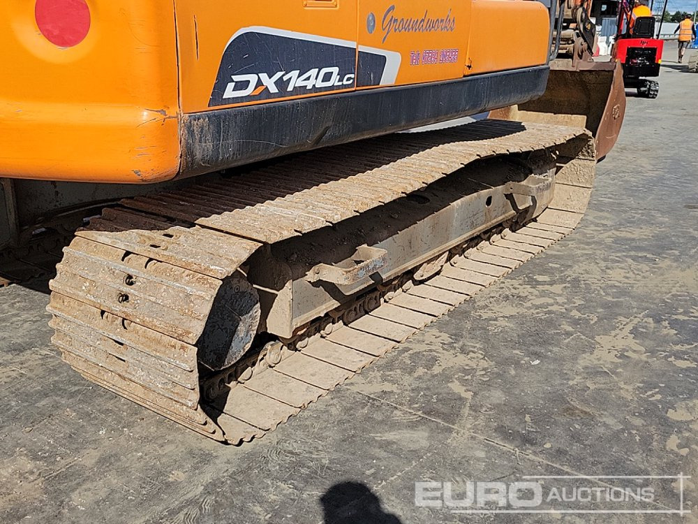 Excavadora de cadenas 2014 Doosan DX140LC-3: foto 14