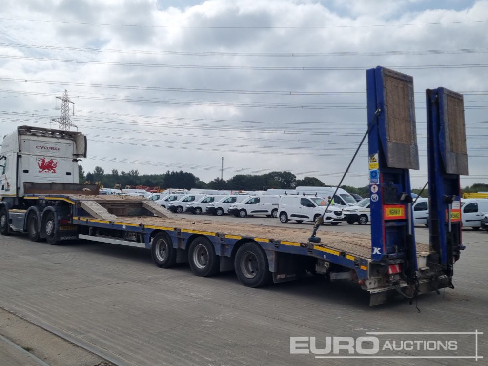 2014 Faymonville Tri Axle Step Frame Low Load Trailer, Neck Ramps, Hydraulic Flip Toe Ramps (Plating Certificate Available) - Semirremolque góndola rebajadas: foto 3 2014 Faymonville Tri Axle Step Frame Low Load Trailer, Neck Ramps, Hydraulic Flip Toe Ramps (Plating Certificate Available) - Semirremolque góndola rebajadas: foto 3