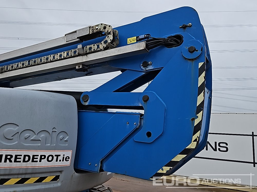 Plataforma elevadora 2014 Genie Z-80/60: foto 43