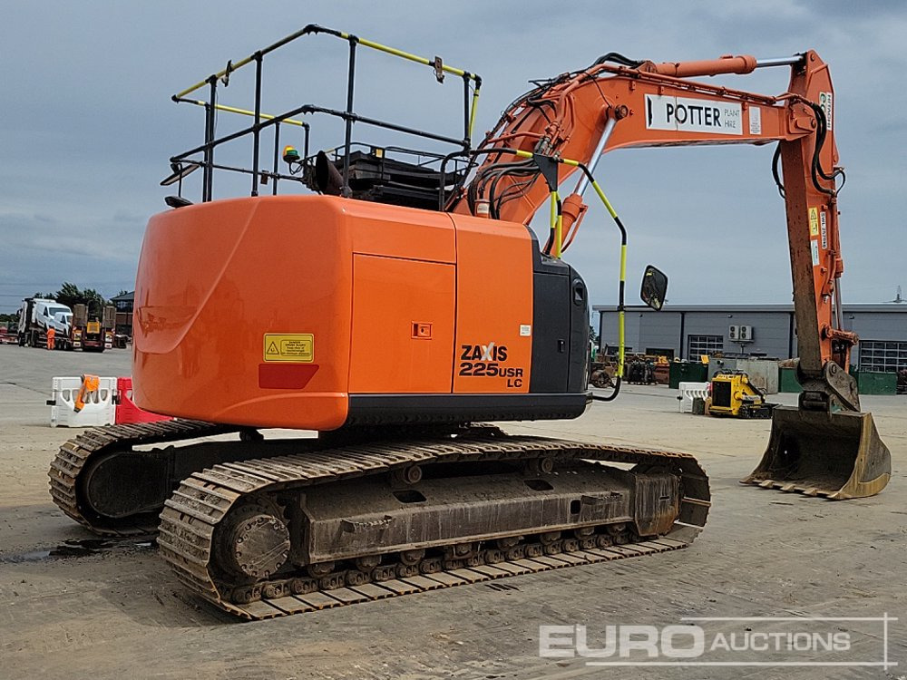 2014 Hitachi ZX225USRLC-5B - Excavadora de cadenas: foto 5 2014 Hitachi ZX225USRLC-5B - Excavadora de cadenas: foto 5