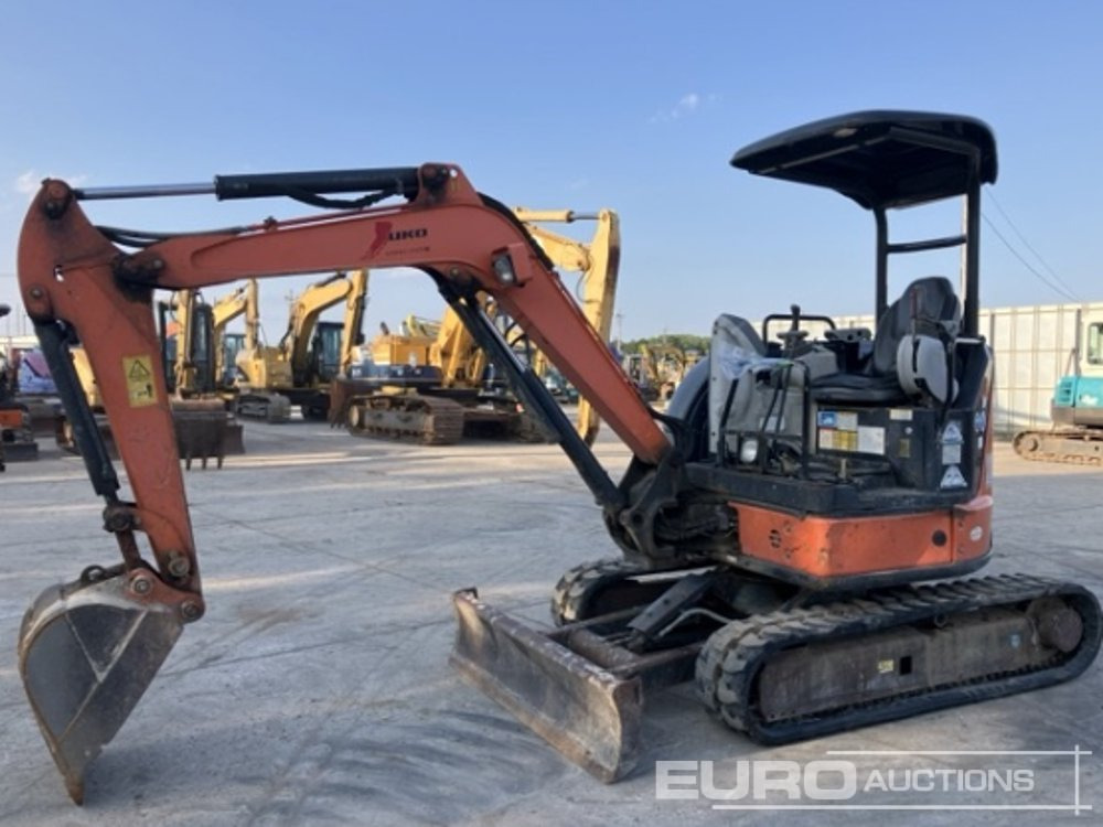 2014 Hitachi ZX30U-5A - Miniexcavadora: foto 2 2014 Hitachi ZX30U-5A - Miniexcavadora: foto 2
