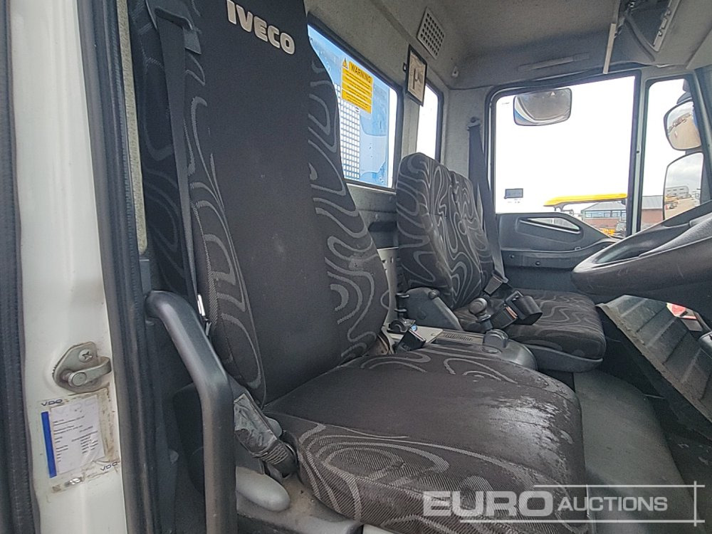 Camión volquete 2014 Iveco 75E16: foto 29