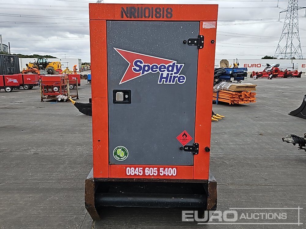 2014 SDMO R110 - Generador industriale: foto 4 2014 SDMO R110 - Generador industriale: foto 4