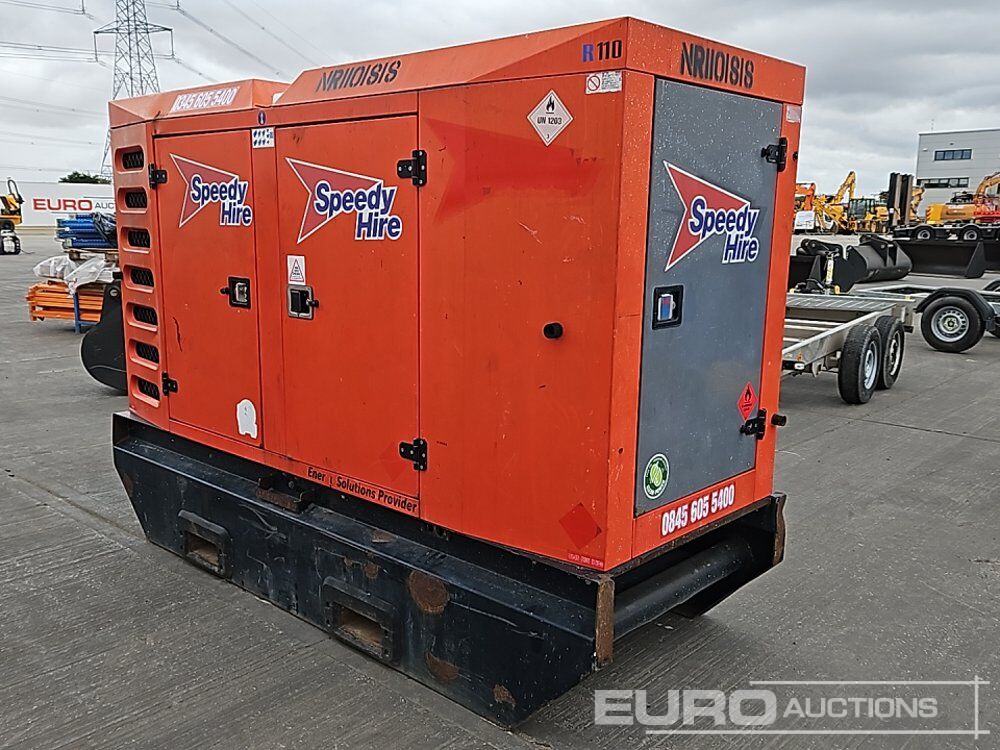 2014 SDMO R110 - Generador industriale: foto 3 2014 SDMO R110 - Generador industriale: foto 3