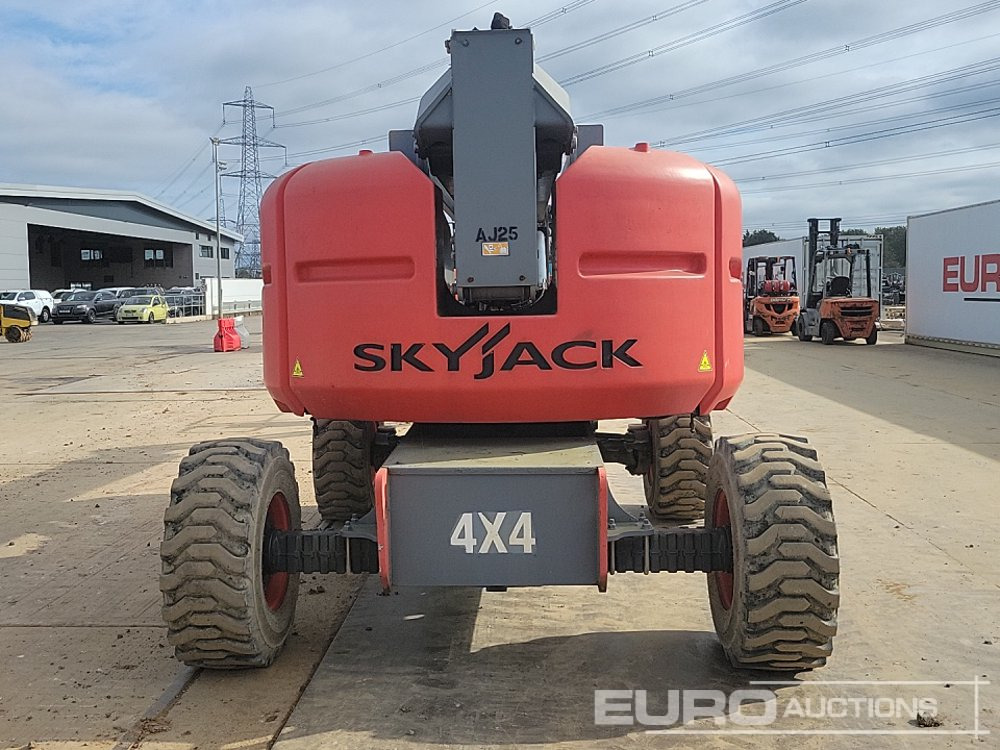 2014 SkyJack SJ63AJ - Plataforma elevadora: foto 4 2014 SkyJack SJ63AJ - Plataforma elevadora: foto 4