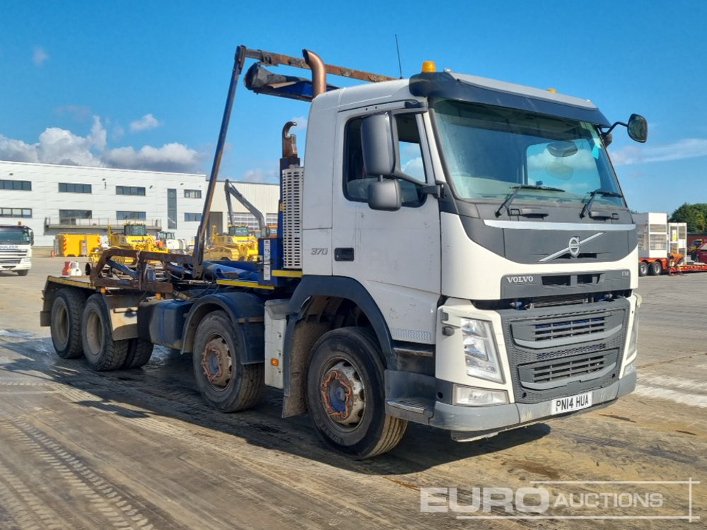 Camión multibasculante 2014 Volvo FM370: foto 7