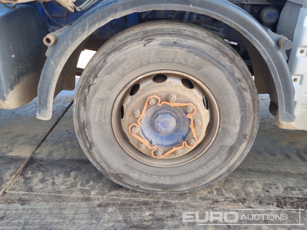 Camión multibasculante 2014 Volvo FM370: foto 15