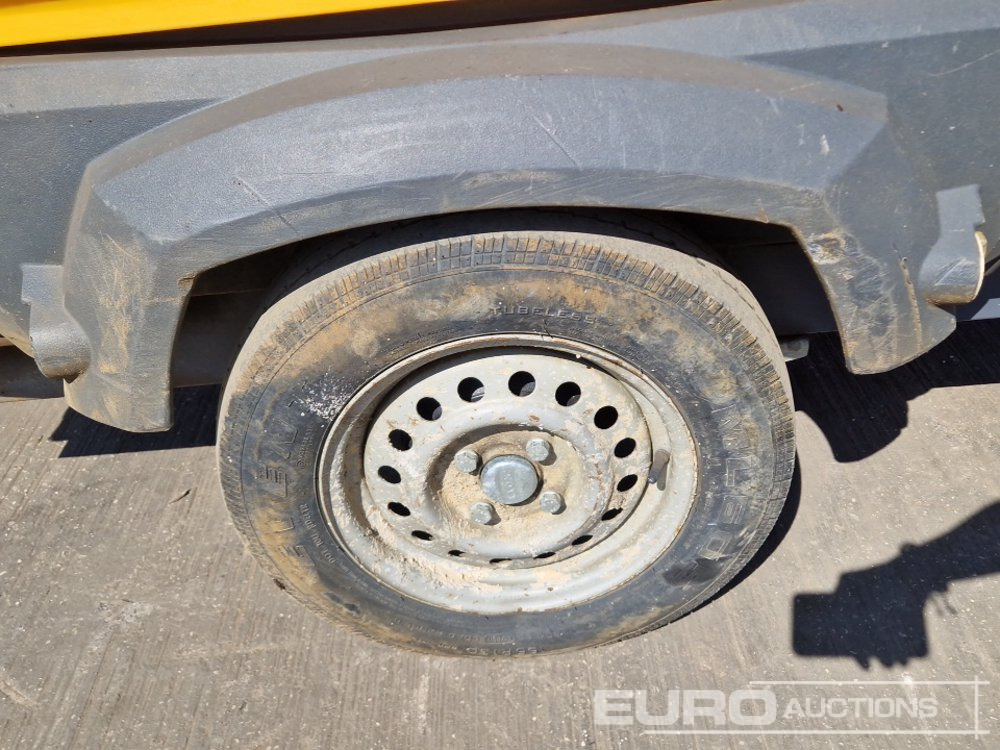 Compresor de aire 2015 Atlas Copco XAS67: foto 9