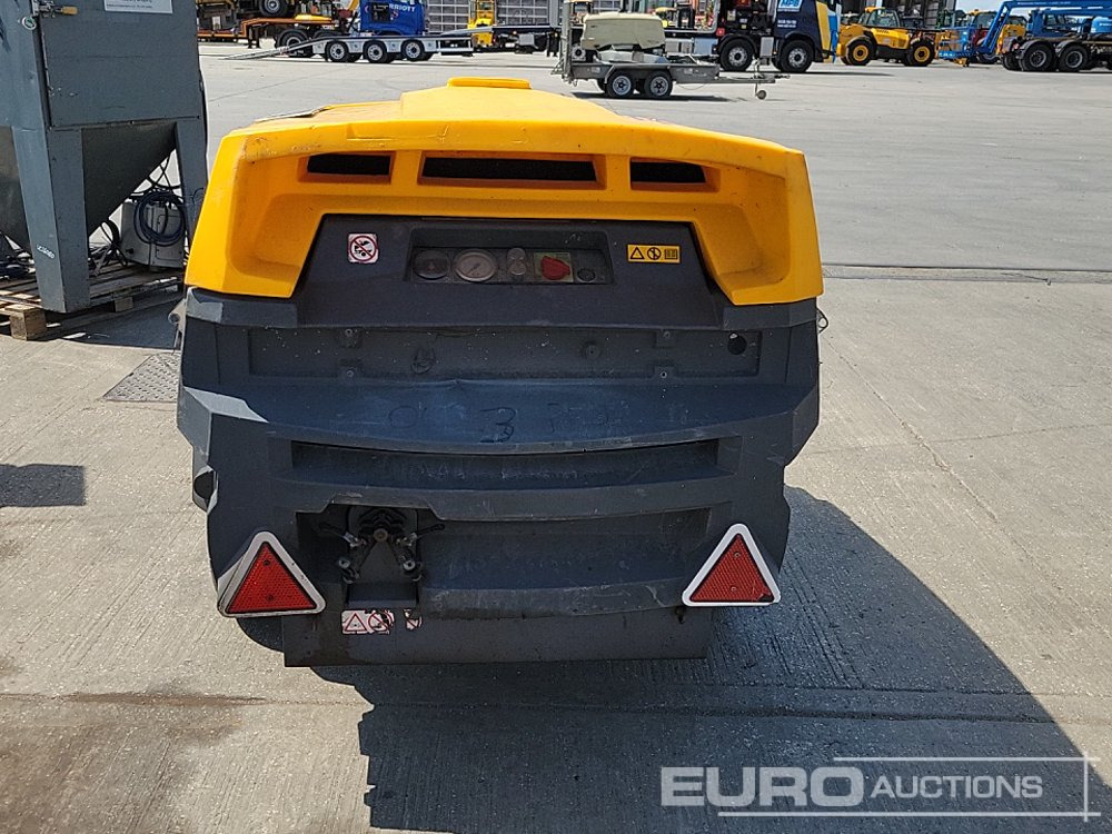 2015 Atlas Copco XAS67KD - Compresor de aire: foto 4 2015 Atlas Copco XAS67KD - Compresor de aire: foto 4