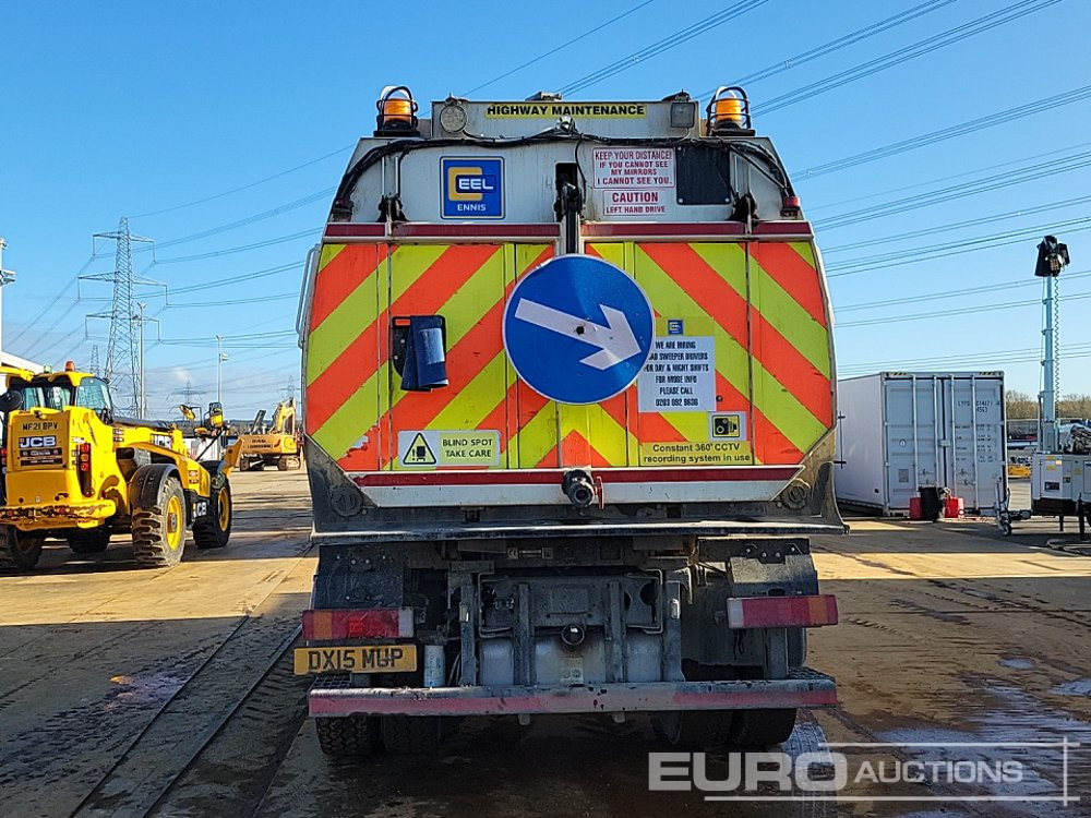 2015 DAF LF220 - Barredora vial: foto 4 2015 DAF LF220 - Barredora vial: foto 4