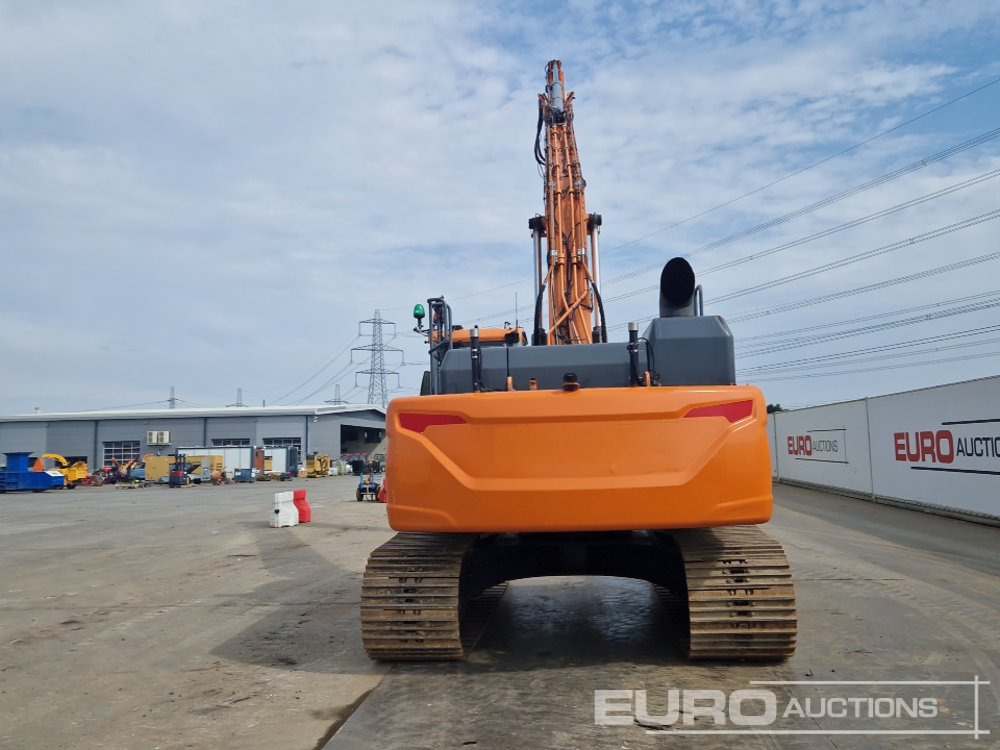 2015 Doosan DX300LC-5 - Excavadora de cadenas: foto 4 2015 Doosan DX300LC-5 - Excavadora de cadenas: foto 4