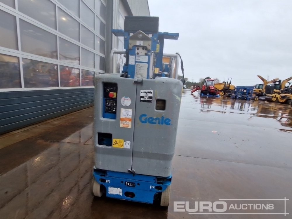 2015 Genie GR-15 - Plataforma elevadora: foto 4 2015 Genie GR-15 - Plataforma elevadora: foto 4