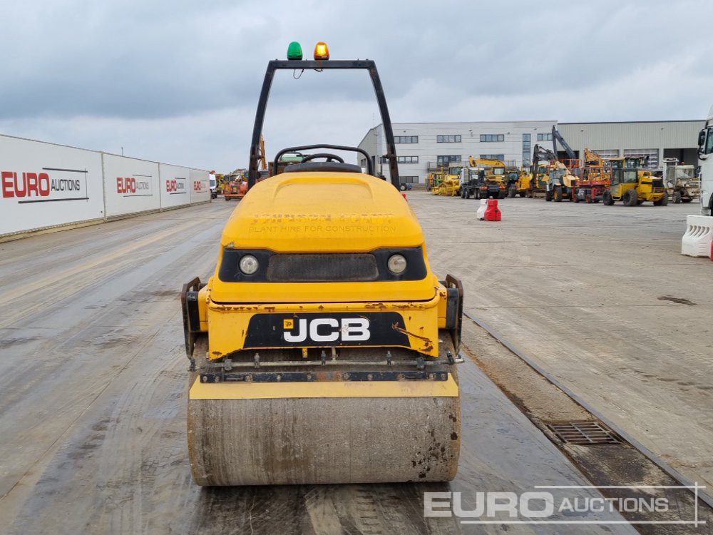 Rodillo 2015 JCB VMT380: foto 8