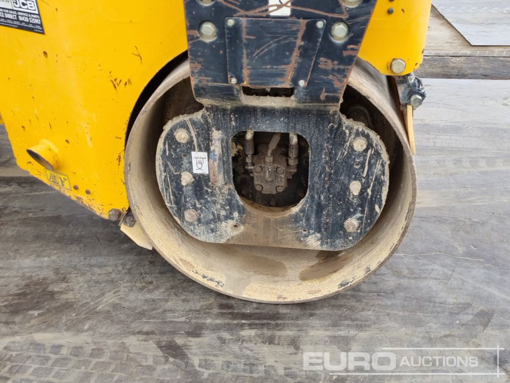 Rodillo 2015 JCB VMT380: foto 11