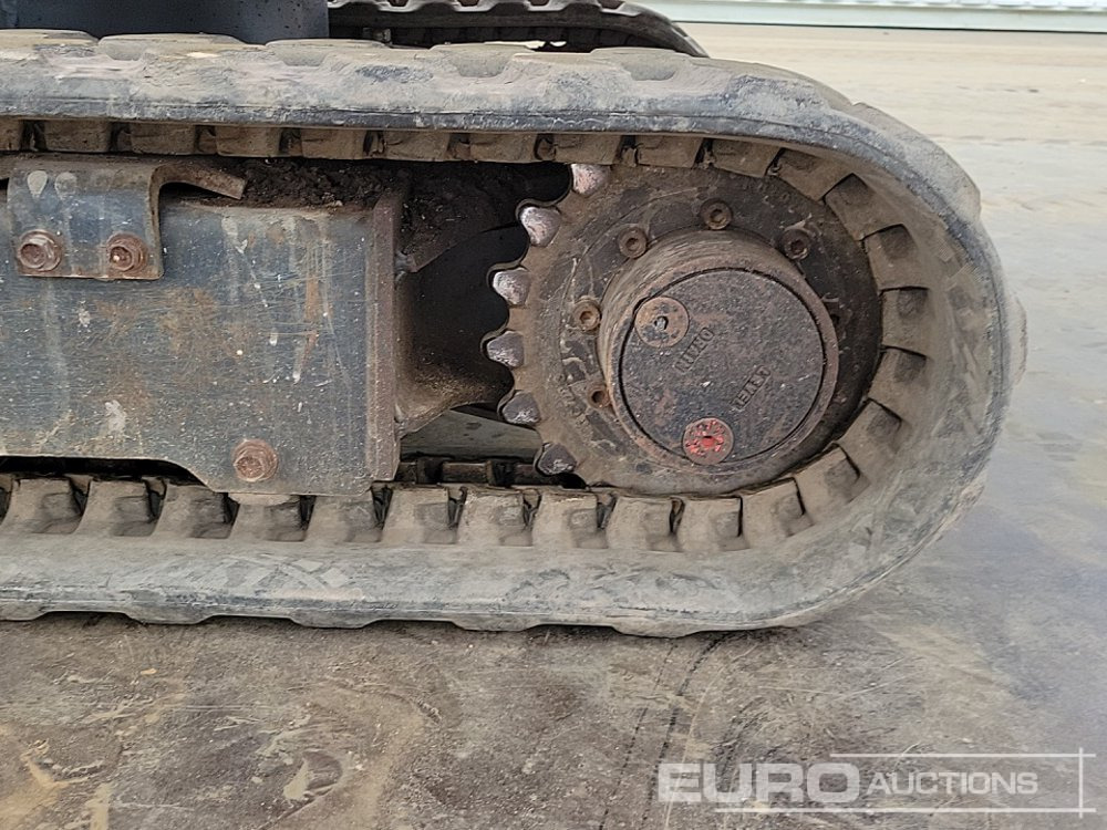Miniexcavadora 2015 Kubota KX016-4: foto 10