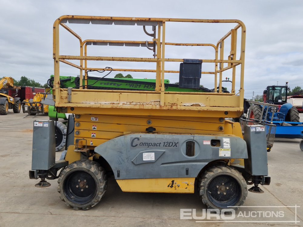 2016 Haulotte Compact 12DX - Plataforma elevadora: foto 2 2016 Haulotte Compact 12DX - Plataforma elevadora: foto 2