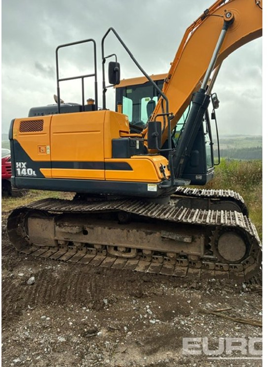 Excavadora de cadenas 2016 Hyundai HX140L: foto 11