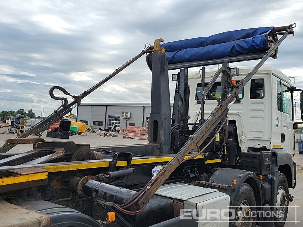 Camión multibasculante 2016 MAN TGS32.360: foto 30