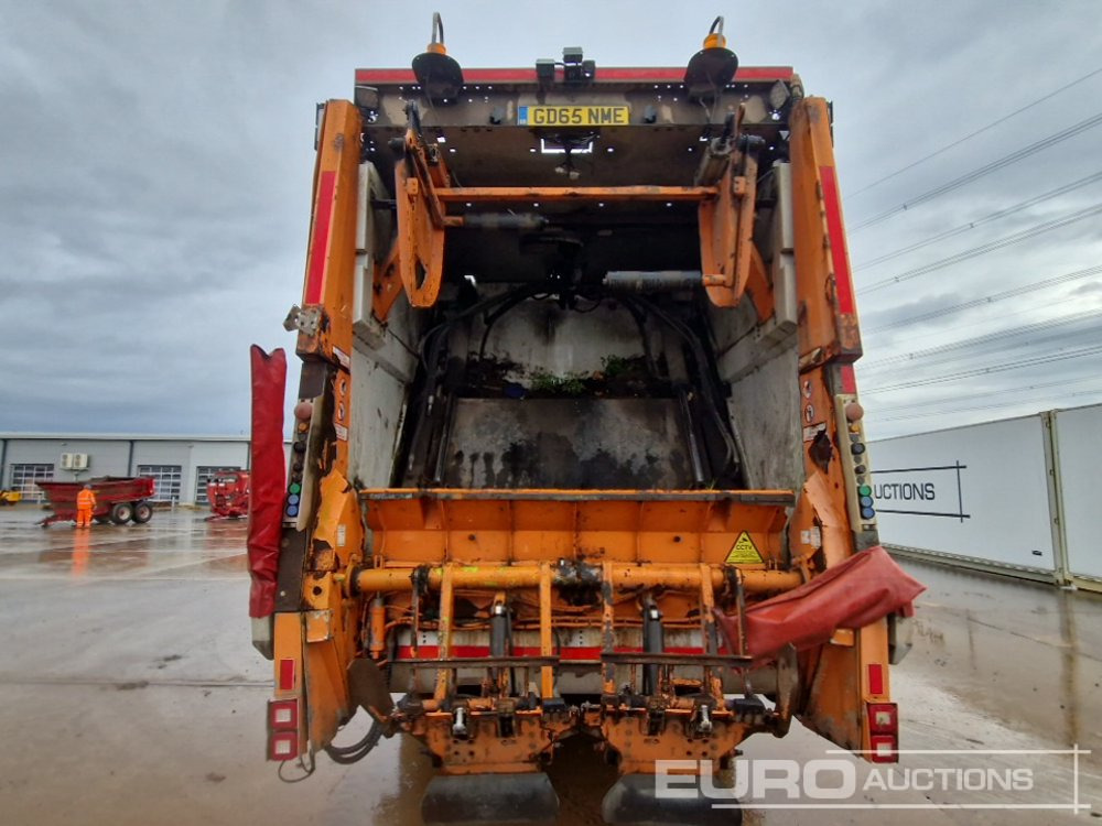 2016 Mercedes Econic 2630 - Camión de basura: foto 4 2016 Mercedes Econic 2630 - Camión de basura: foto 4