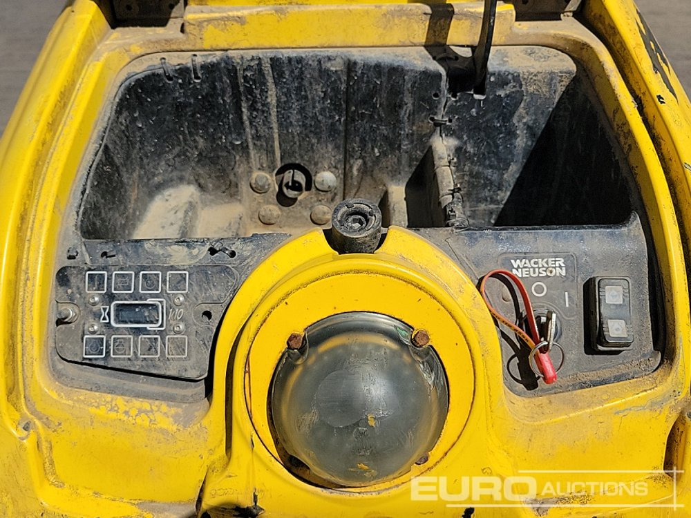 Construcción de carreteras 2016 Wacker Neuson RTSC3: foto 30