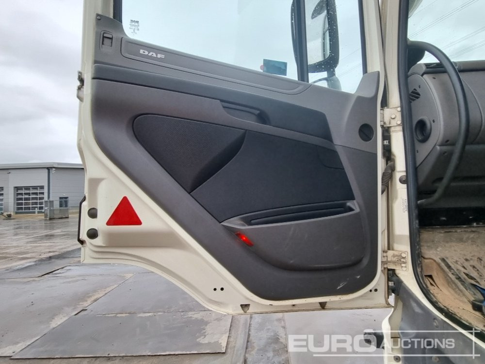Camión volquete, Camión grúa 2017 DAF CF440: foto 43