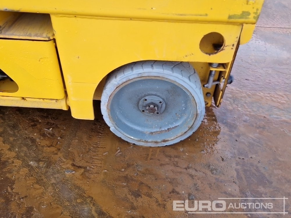 Plataforma elevadora 2017 Haulotte Compact 14: foto 10 Plataforma elevadora 2017 Haulotte Compact 14: foto 10