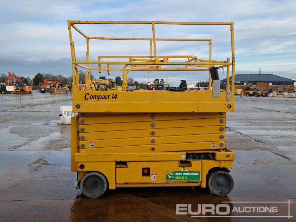 Plataforma elevadora 2017 Haulotte Compact 14: foto 6 Plataforma elevadora 2017 Haulotte Compact 14: foto 6