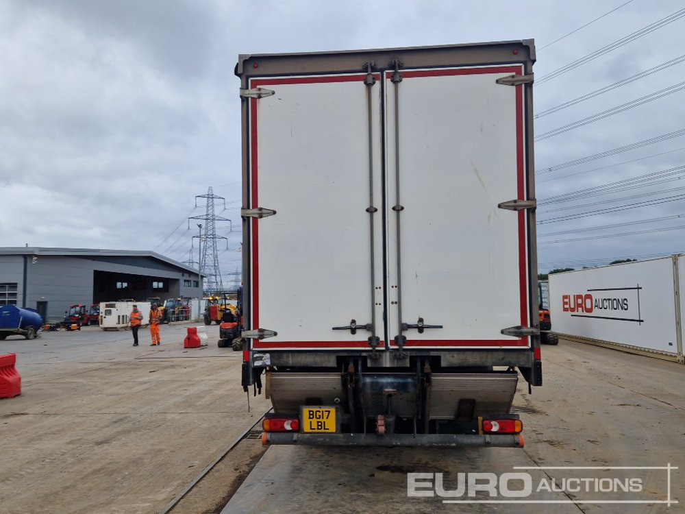 2017 Renault D18 - Camión lona: foto 4 2017 Renault D18 - Camión lona: foto 4