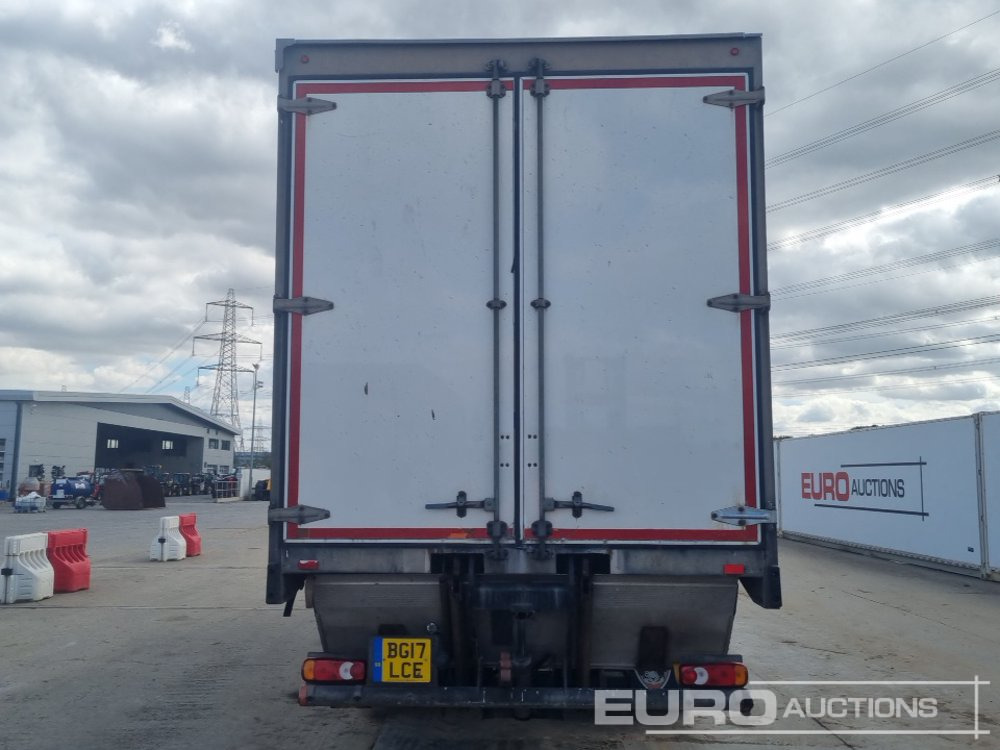 2017 Renault D18 - Camión lona: foto 4 2017 Renault D18 - Camión lona: foto 4