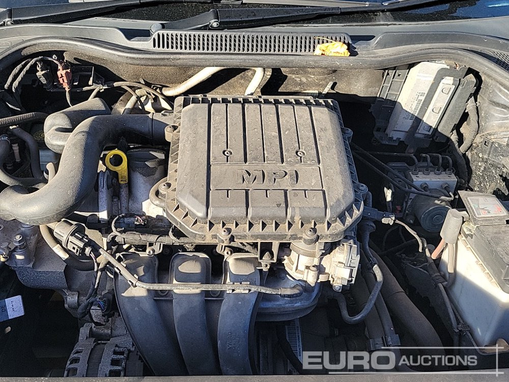 Coche 2017 Volkswagen Polo: foto 16 Coche 2017 Volkswagen Polo: foto 16