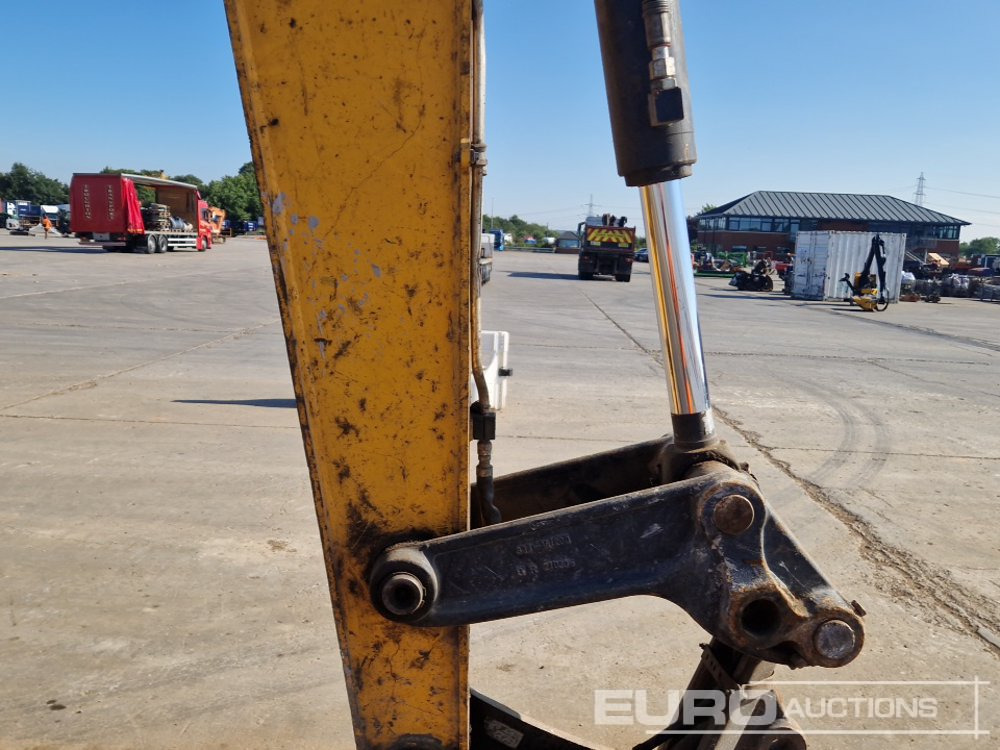 Miniexcavadora 2018 JCB 85Z-1: foto 33