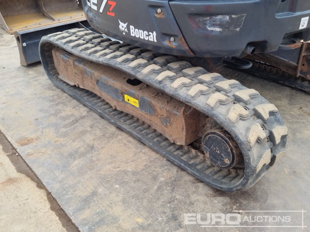 Miniexcavadora 2019 Bobcat E27Z: foto 9