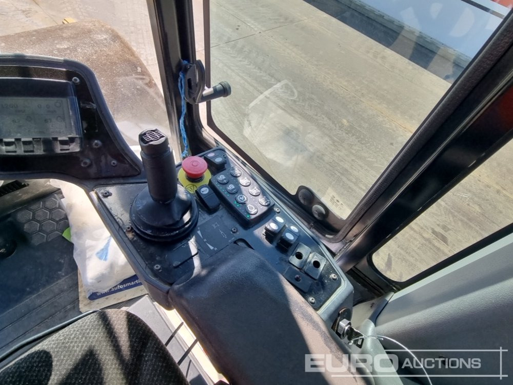 Rodillo 2019 CAT CS66B: foto 26