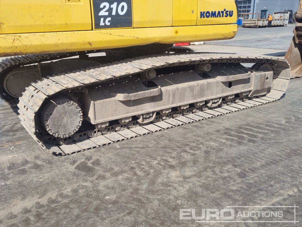 Excavadora de cadenas 2019 Komatsu PC210LC-11: foto 14