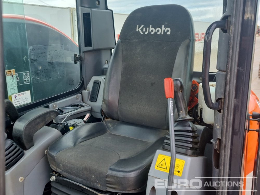 Miniexcavadora 2019 Kubota KX057-4: foto 42