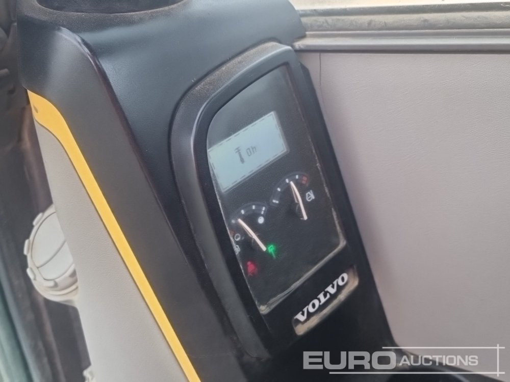 Miniexcavadora 2019 Volvo ECR58D: foto 41