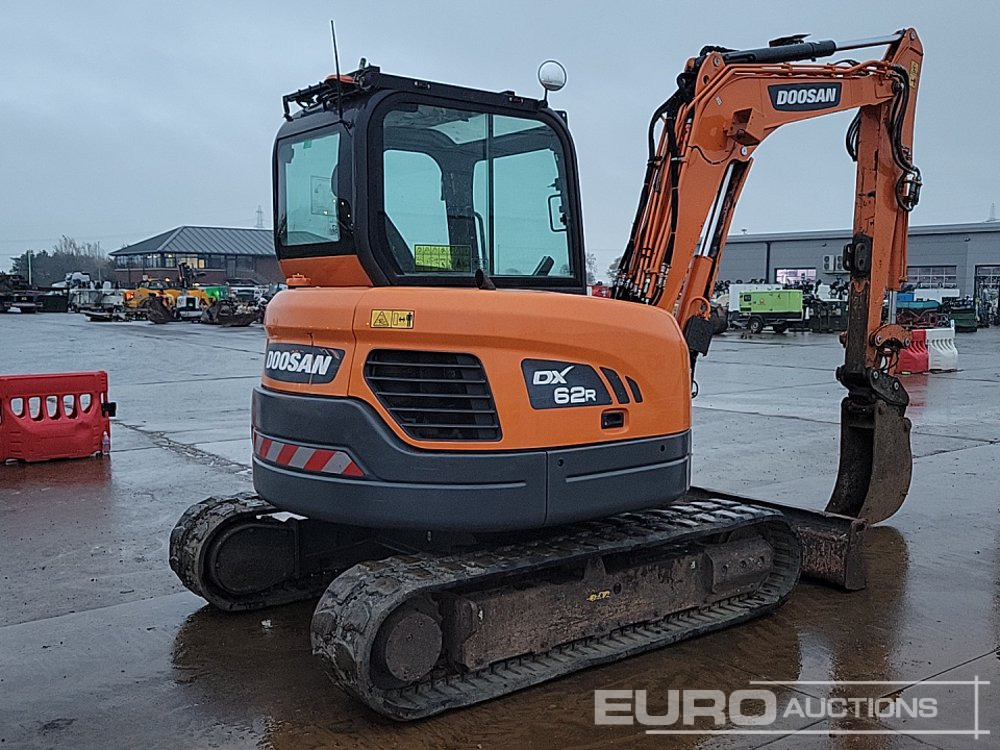 2020 Doosan DX62R-3 - Miniexcavadora: foto 5 2020 Doosan DX62R-3 - Miniexcavadora: foto 5