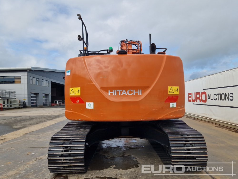 2020 Hitachi ZX225USRLC-6 - Excavadora de cadenas: foto 4 2020 Hitachi ZX225USRLC-6 - Excavadora de cadenas: foto 4