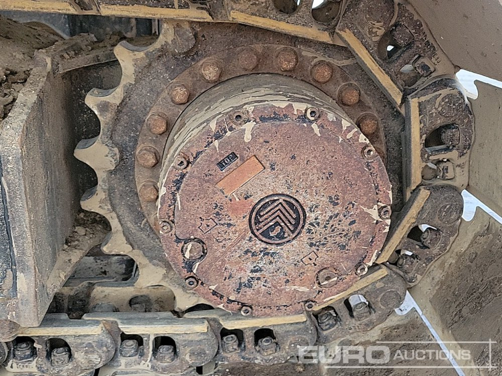 Excavadora de cadenas 2020 JCB 220X L 4F: foto 11