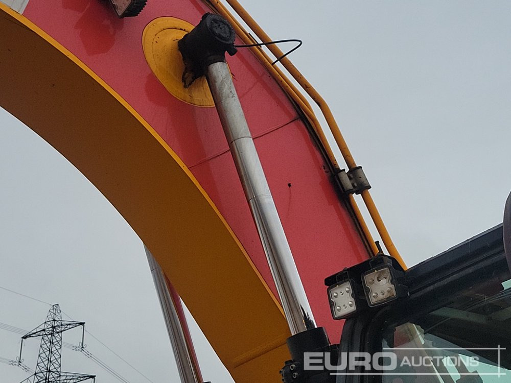 Excavadora de cadenas 2020 JCB 220X L 4F: foto 27