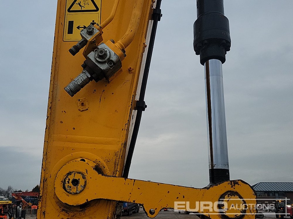 Excavadora de cadenas 2020 JCB 220X L 4F: foto 20