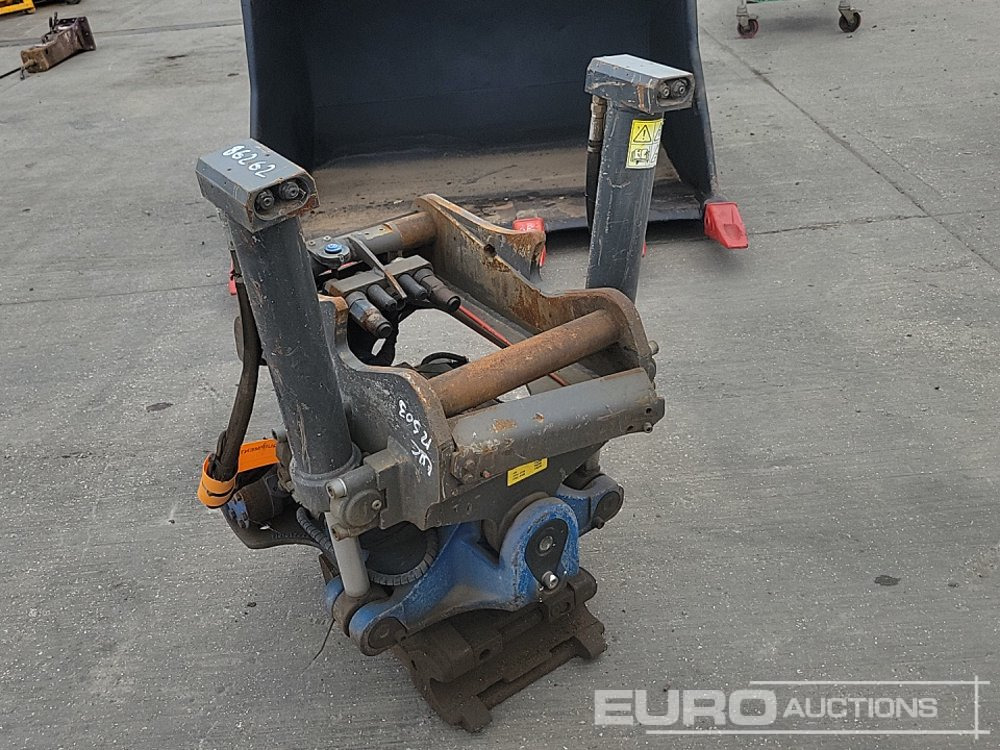 2020 SMP Hydraulic Tilt Rotator QH 60mm Pin to suit 10 Ton Excavator - Acoplamiento rápido: foto 1 2020 SMP Hydraulic Tilt Rotator QH 60mm Pin to suit 10 Ton Excavator - Acoplamiento rápido: foto 1
