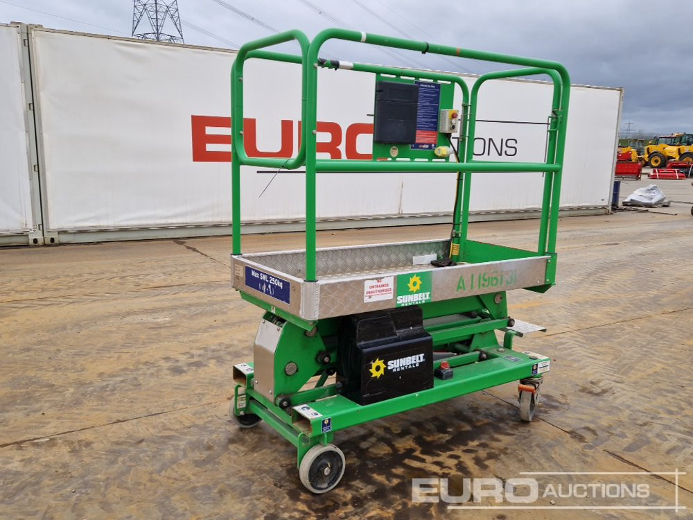 2021 Power Towers Power Tower - Plataforma de tijeras: foto 1 2021 Power Towers Power Tower - Plataforma de tijeras: foto 1