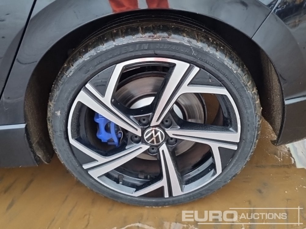 Coche 2021 Volkswagen Golf R: foto 9