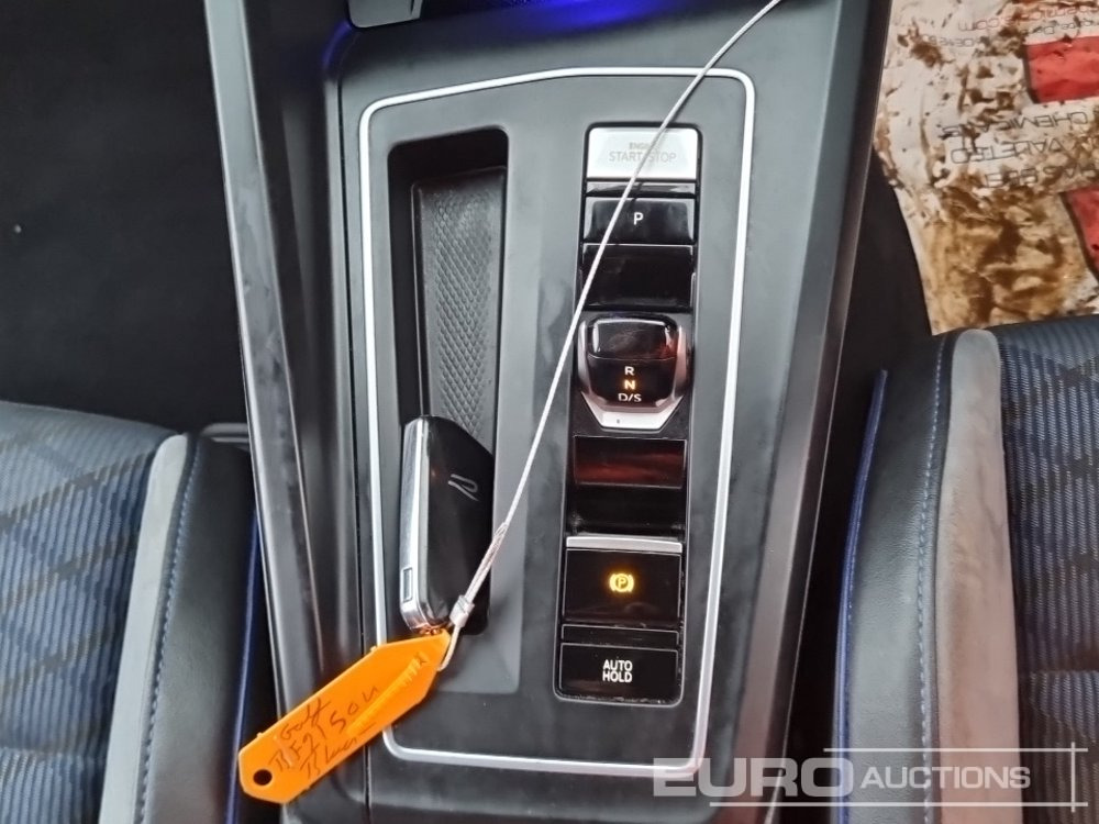 Coche 2021 Volkswagen Golf R: foto 34