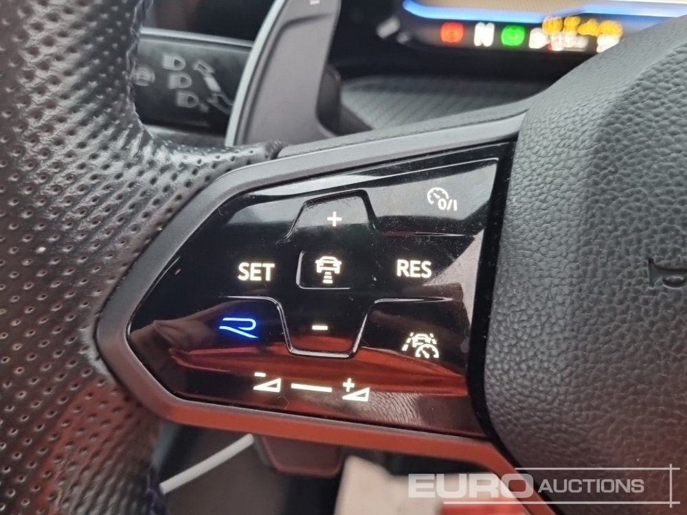 Coche 2021 Volkswagen Golf R: foto 40