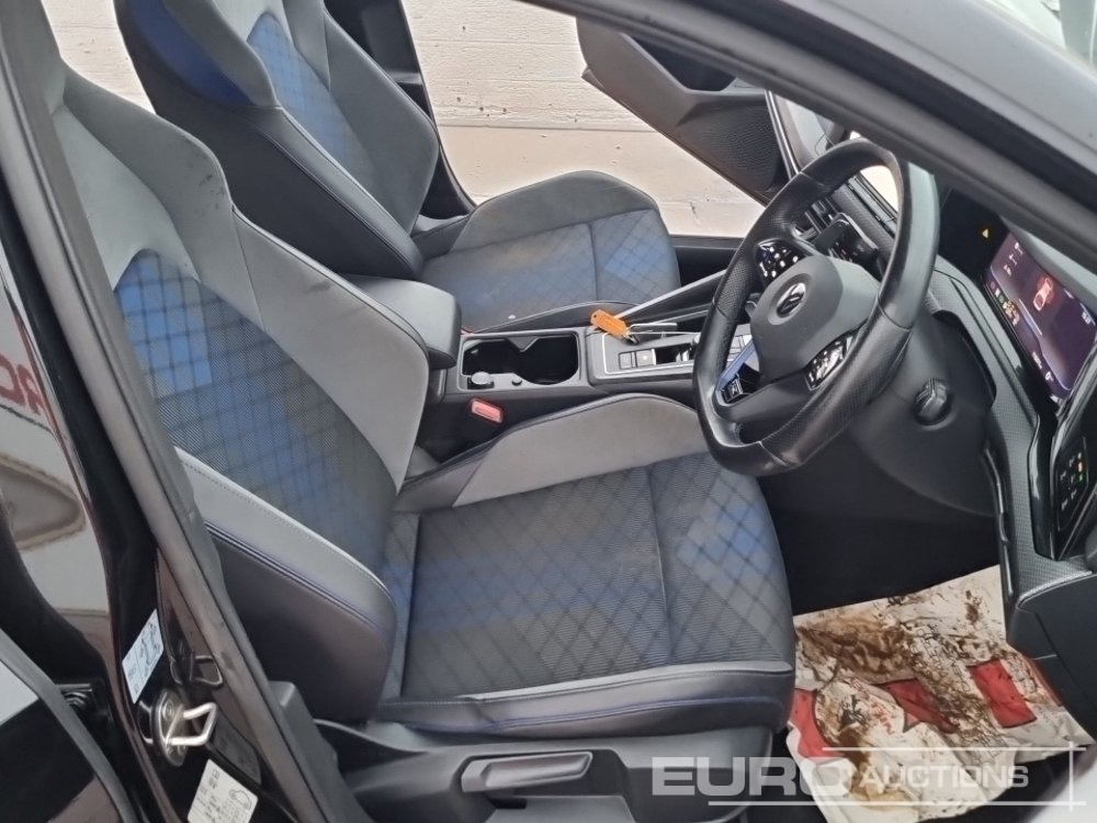 Coche 2021 Volkswagen Golf R: foto 30