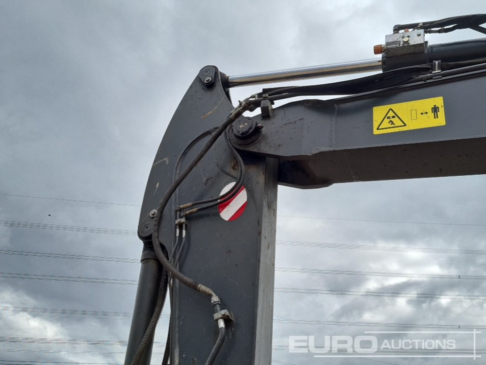 Miniexcavadora 2021 Volvo ECR88D: foto 21