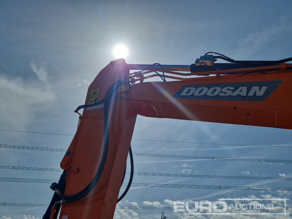 Excavadora de cadenas 2022 Doosan DX140LC-7: foto 18