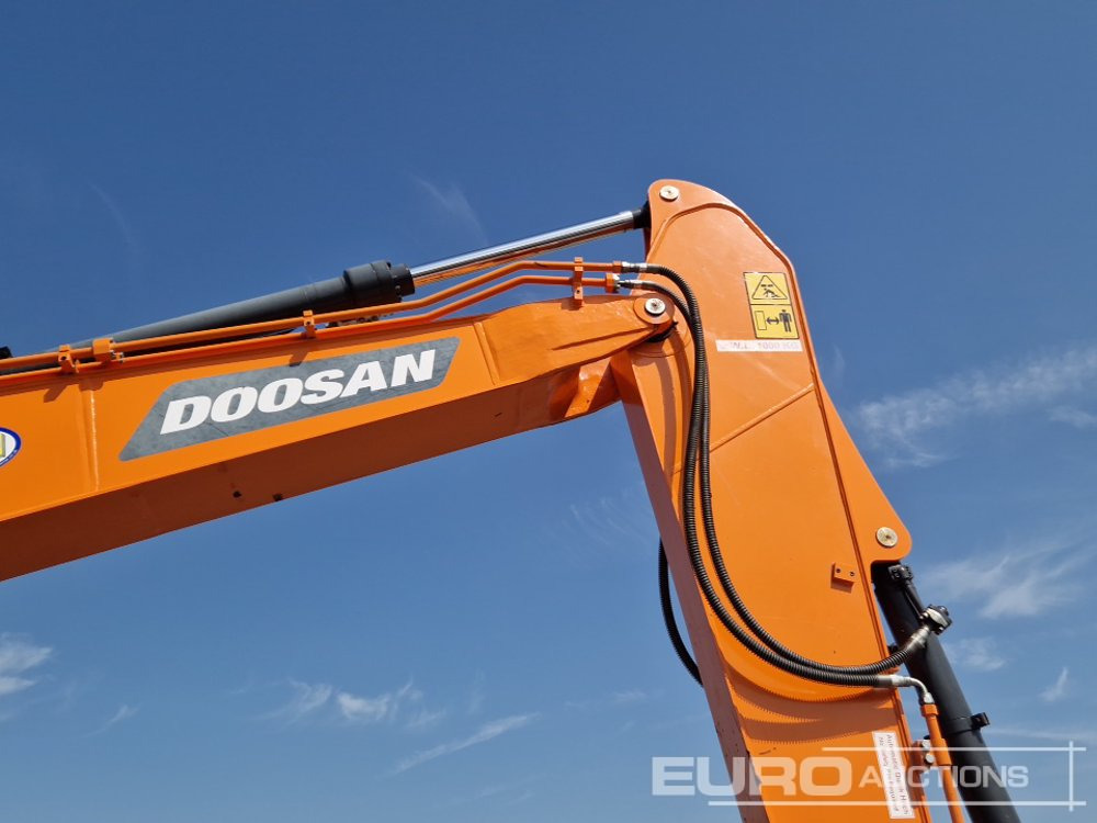 Excavadora de cadenas 2022 Doosan DX140LC-7: foto 24